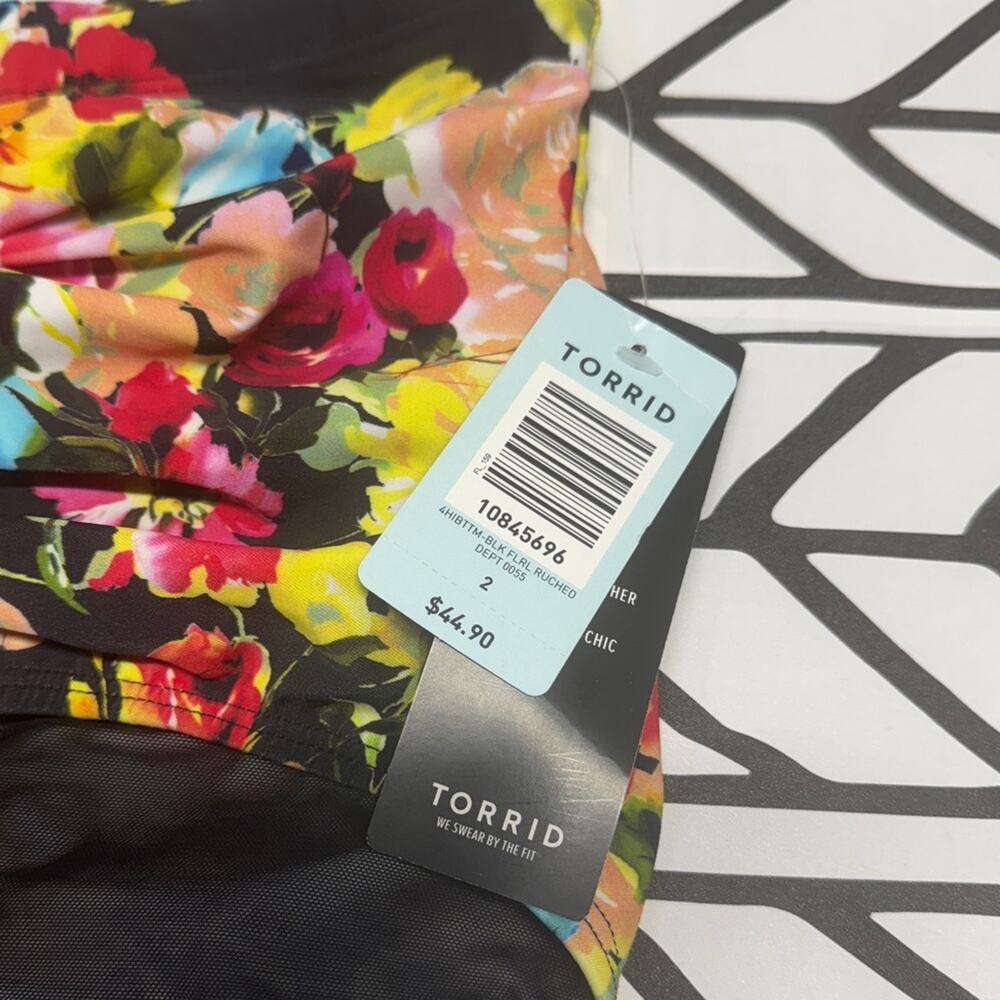 Torrid Floral High-Waisted Floral NWT Bikini Bottoms size 2 - Picture 2 of 8